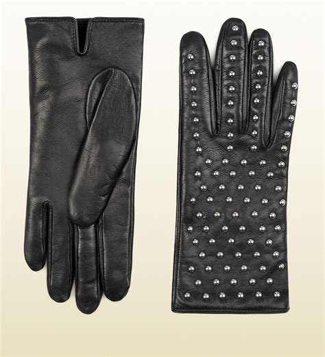 Gucci Gloves for Women .